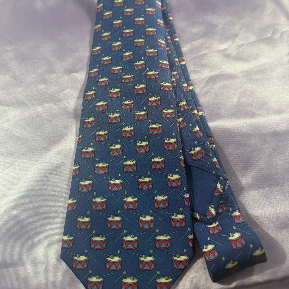 HERMES Blue Drum-Print Silk Tie